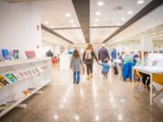 La Biblioteca Popular de Mataró tanca de manera preventiva per filtracions d’aigua