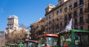 Els pagesos aixequen la protesta al centre de Barcelona