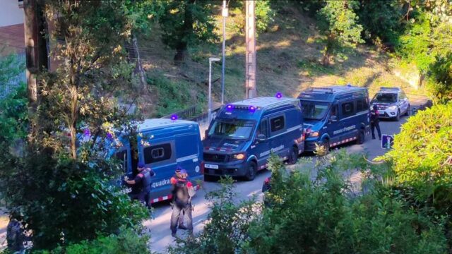 Desnonament a Vallgorguina. Foto: @pahcbaixmontseny