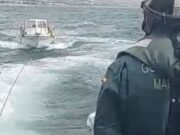 Rescatades cinc persones que navegaven a la deriva a Mataró, Barcelona